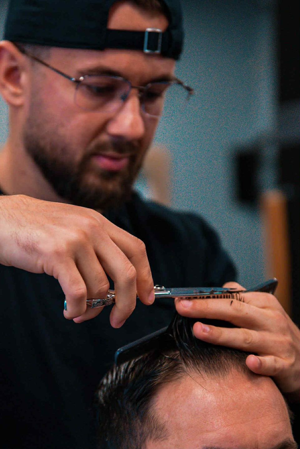 Tomasz Weber z Barnaba Barbershop