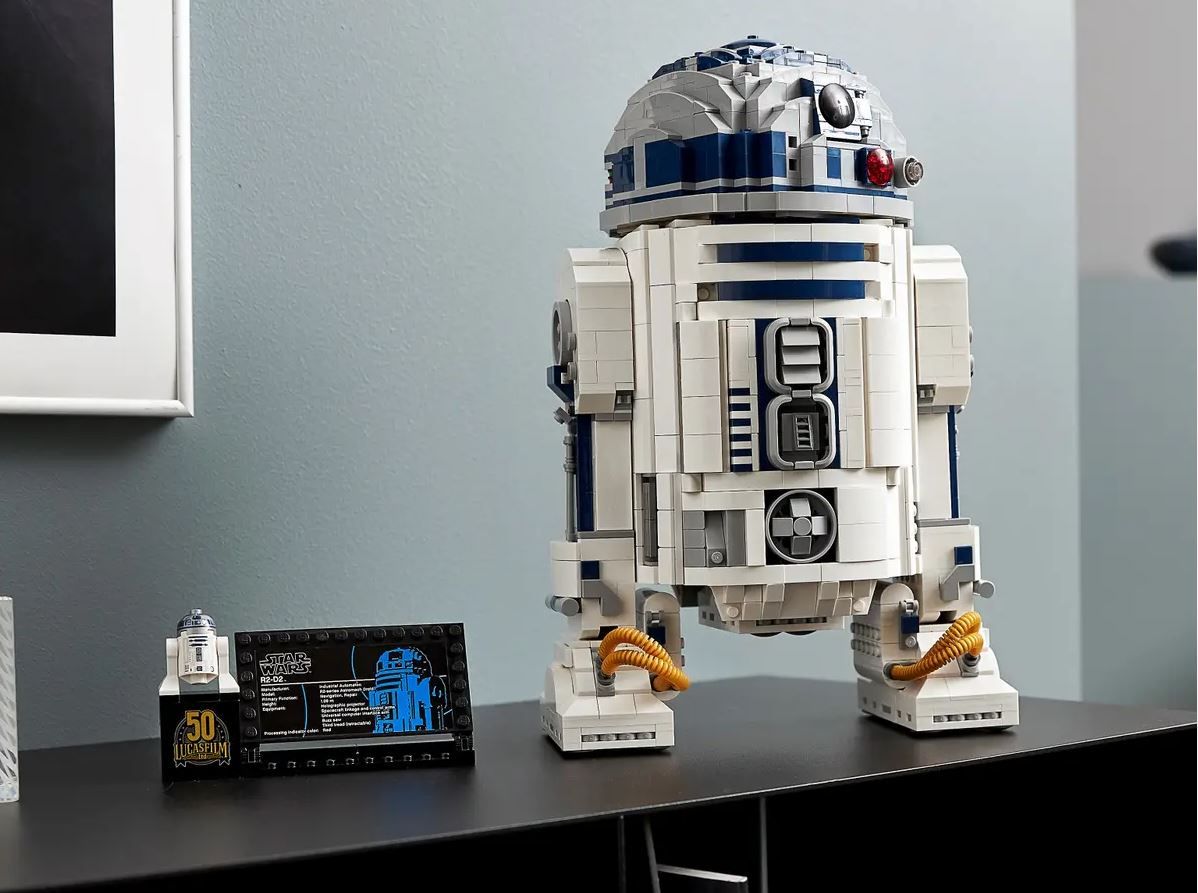 Lego R2D2