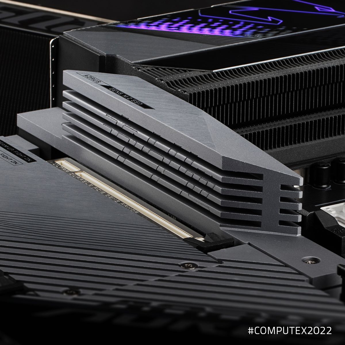 Gigabyte X670E Aorus Master