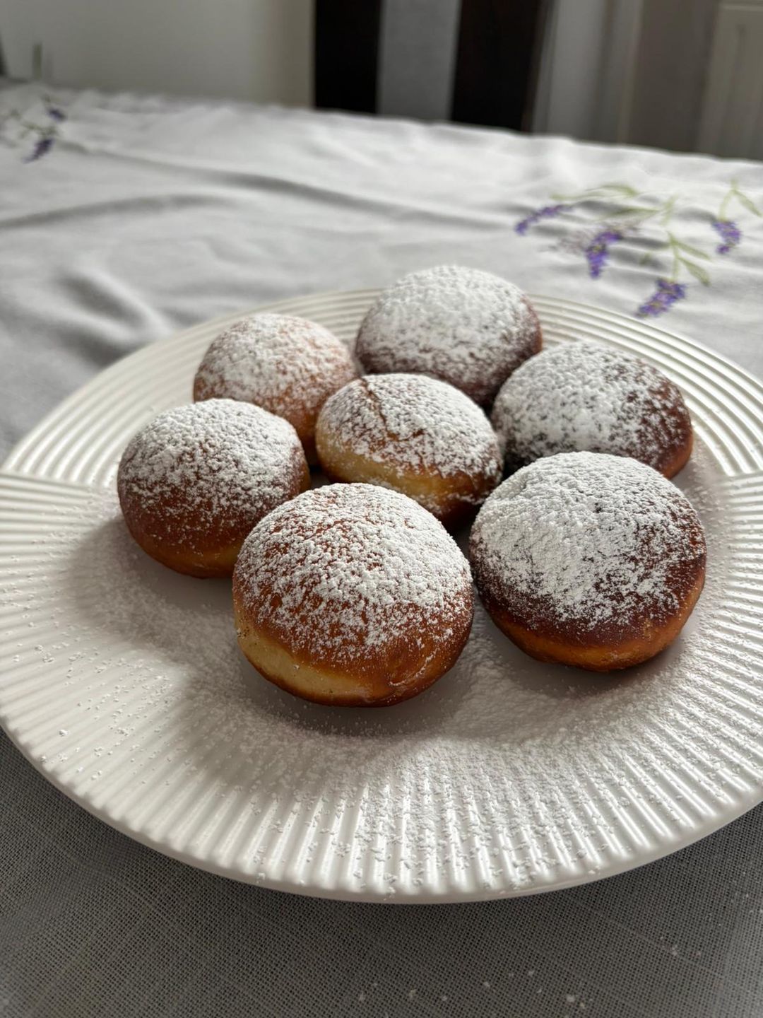 Pączki przygotowane przez KGW Elzanowo