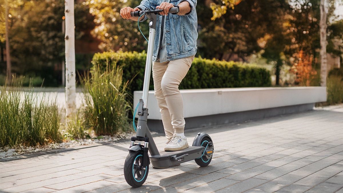Motus Scooty 10 PLUS 2022