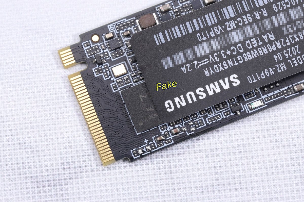 Samsung 990 PRO podróbka