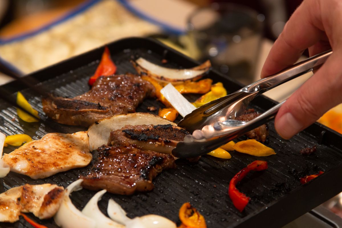 Grill elektryczny czy węglowy? - Pyszności