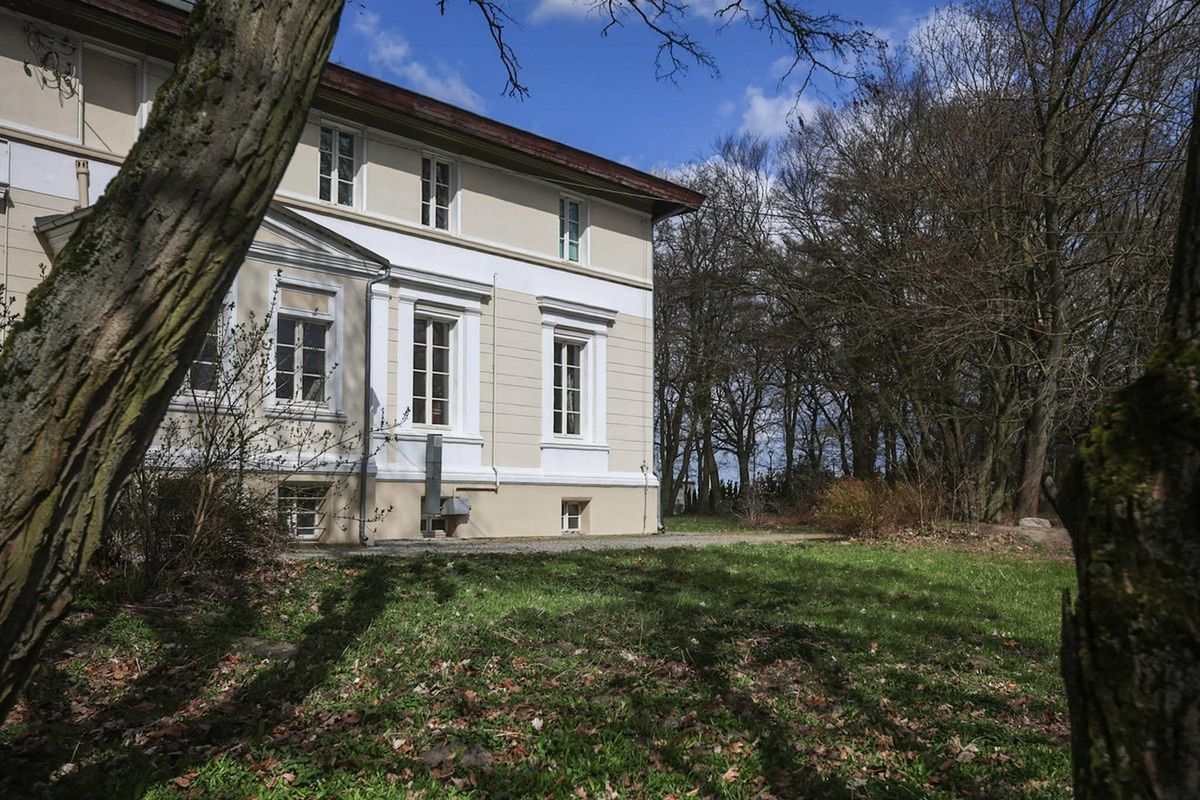 Dwór w Brąchnówku