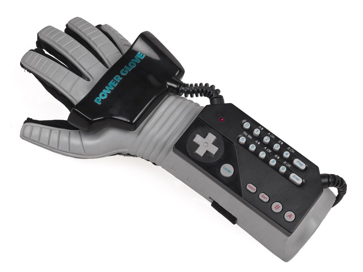 Wymarłe gadżety świata gier - Nintendo Power Glove