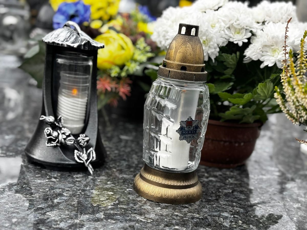 Policjanci oddali hołd