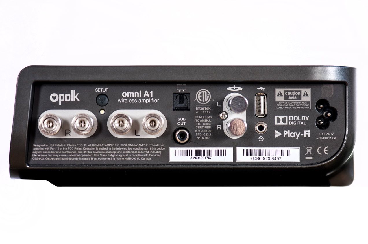 Polk Audio Omni A1 gniazda