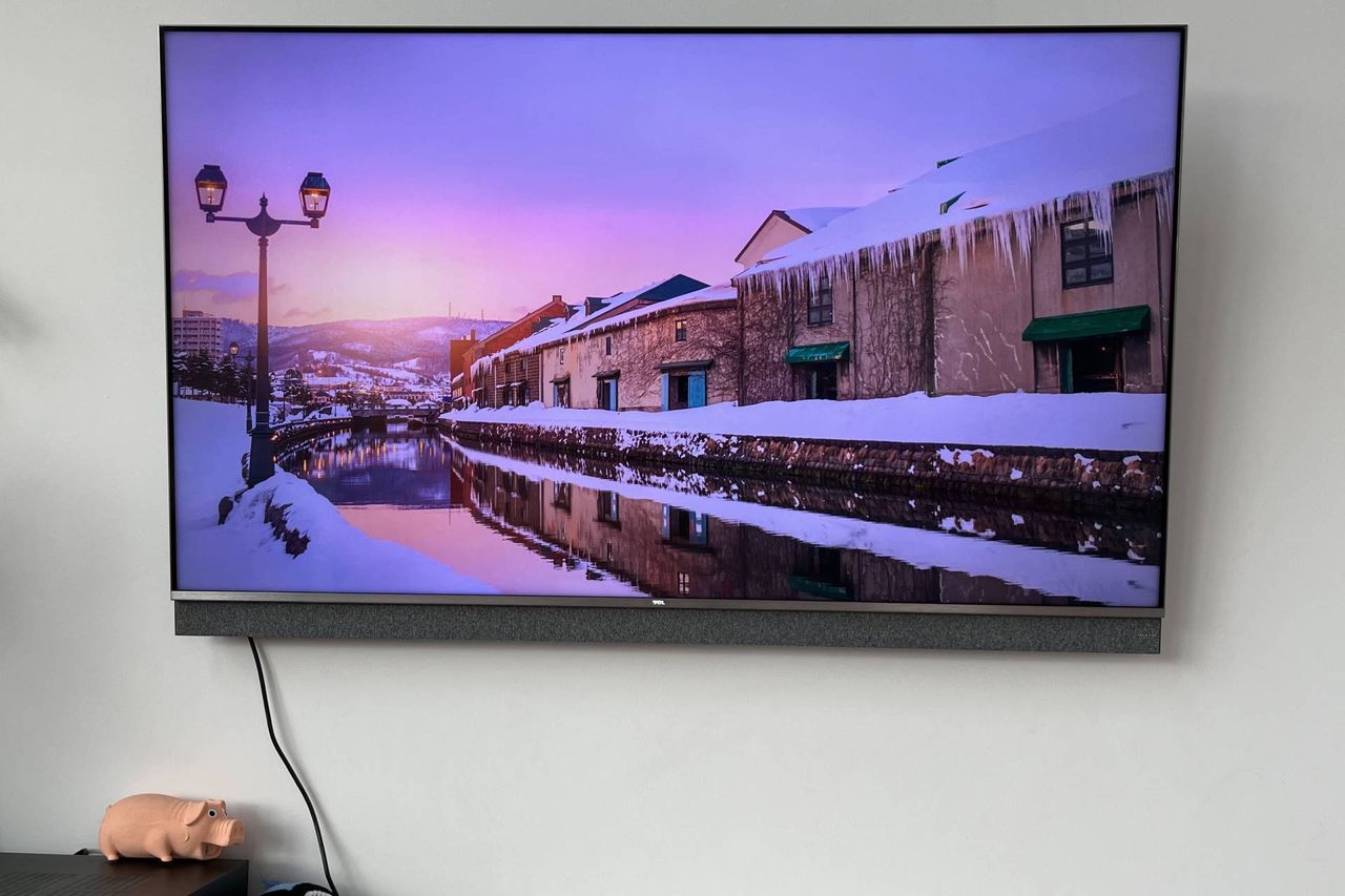 TCL 65C825 - prezentacja barw 3