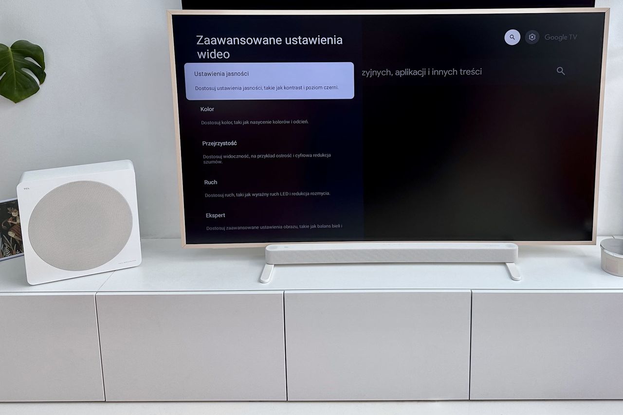TCL NXTFrame A300 Pro - ustawienia Google TV - tryb inteligentny