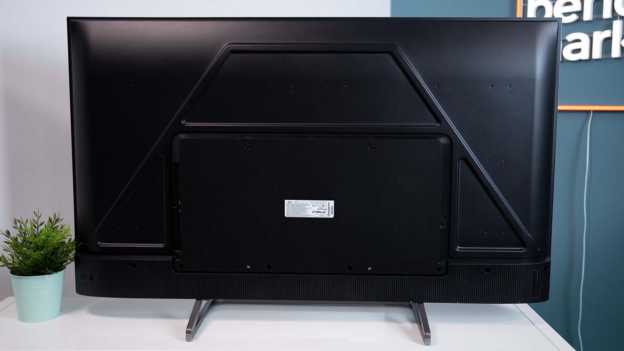 TCL 55C728 - od tyłu