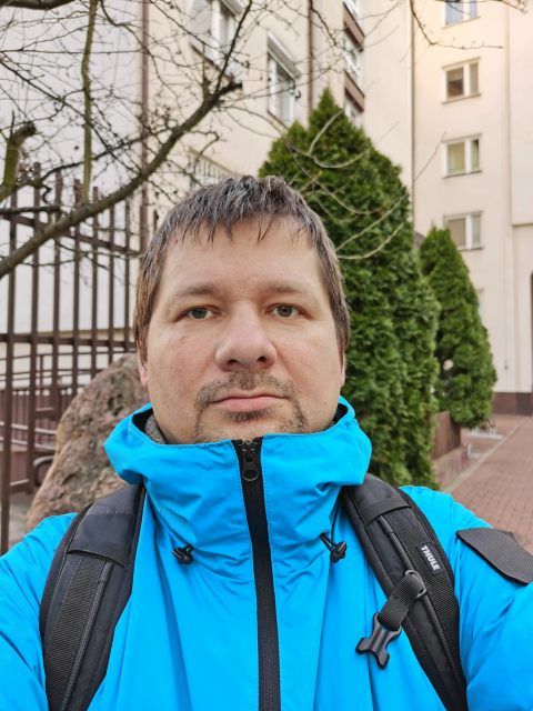 Selfie wykonane standardowym polu widzenia