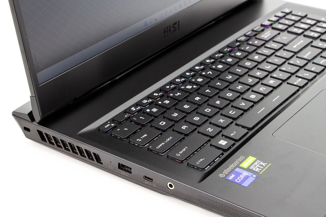 MSI Vector GP76 - złącza po lewej
