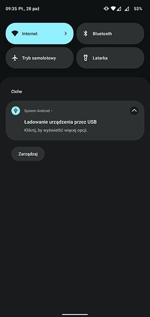 podłącz telefon przez USB