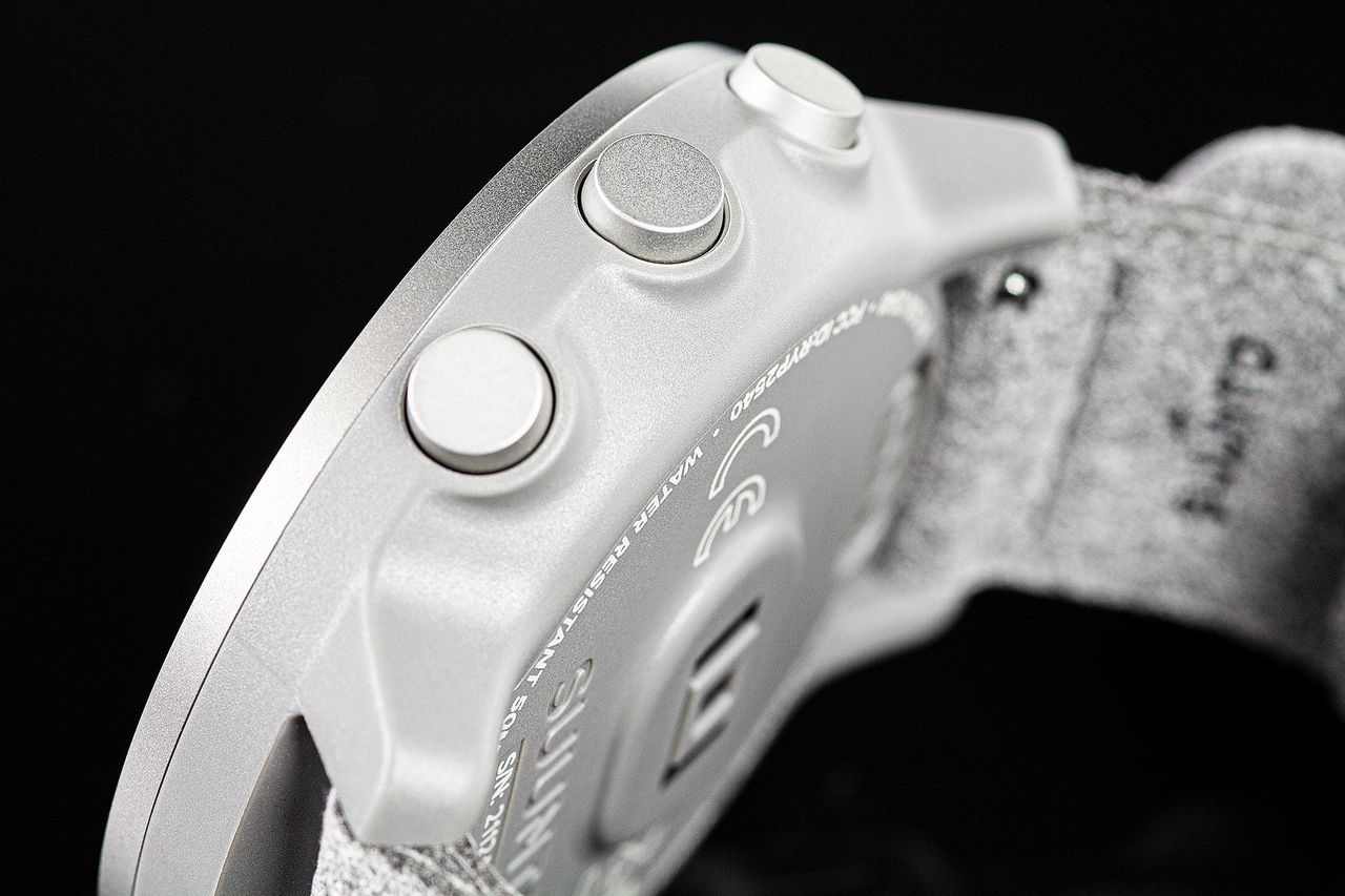 Suunto 7 Titanium - przyciski