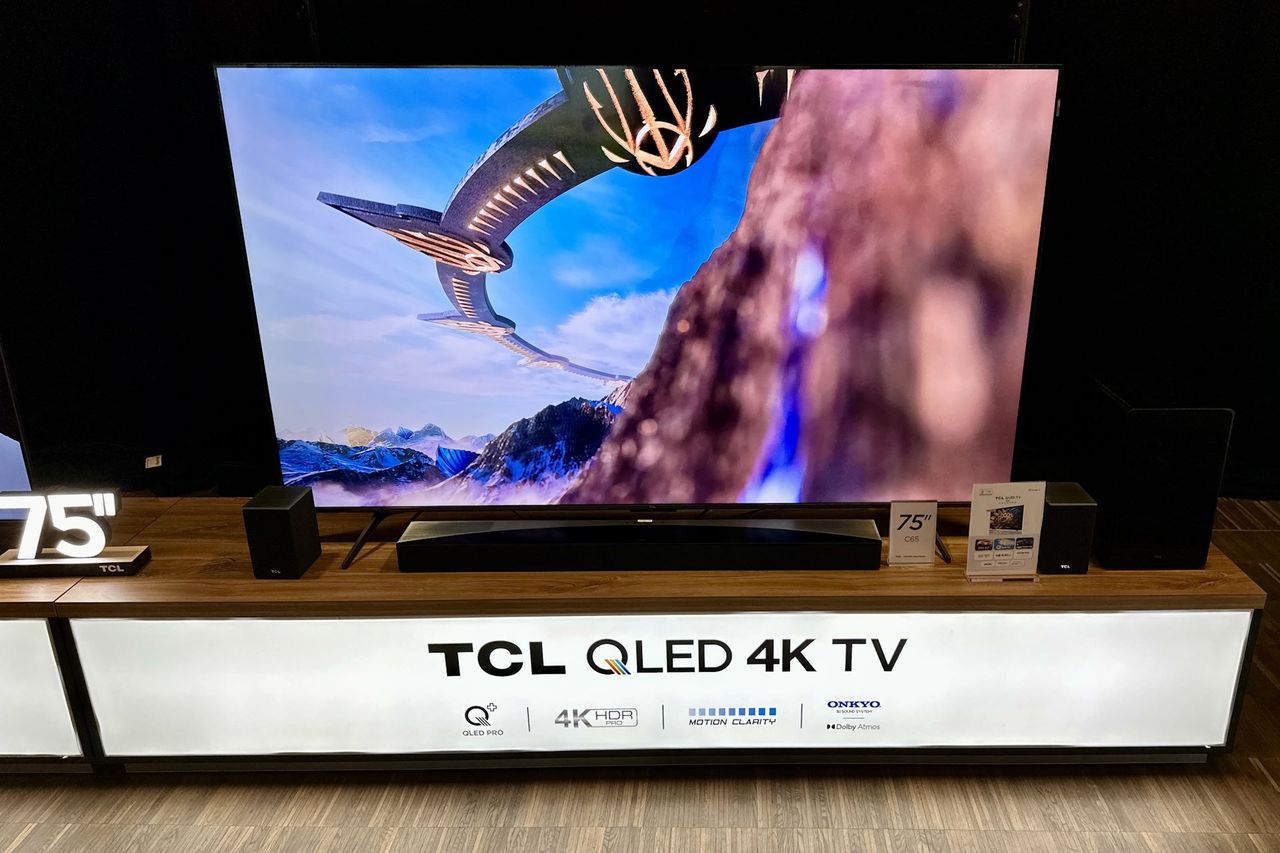 TCL C655