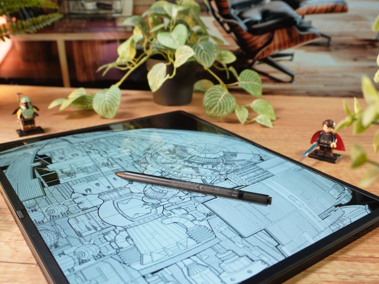 Lenovo ThinPad X1 Fold 16 może służyć do rysowania dużych rzeczy