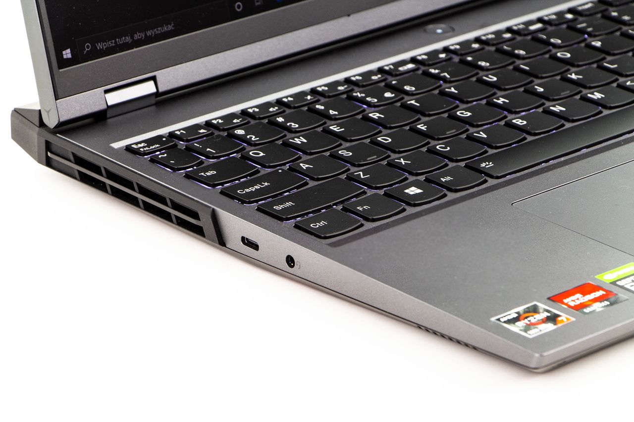 Lenovo Legion 5 Pro - porty z lewej