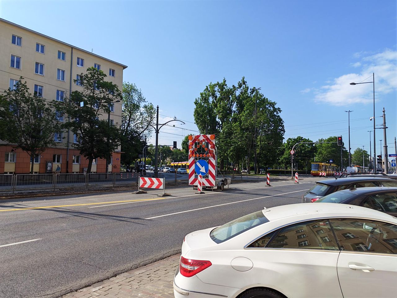 Zdjęcia zrobione Honorem 600 w ciągu dnia
