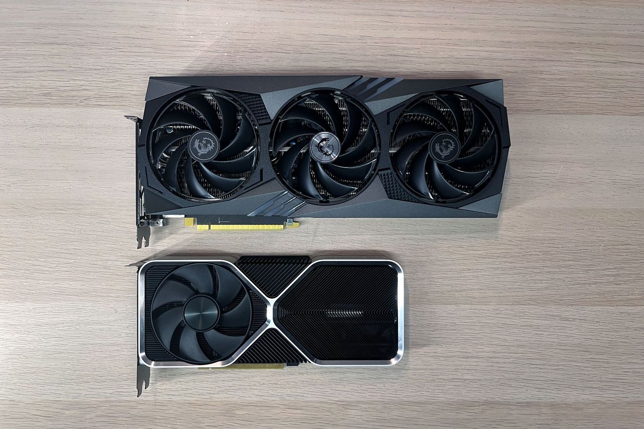 MSI GeForce RTX 4060 Ti Gaming X Trio - porownanie z NVIDIA FE 1