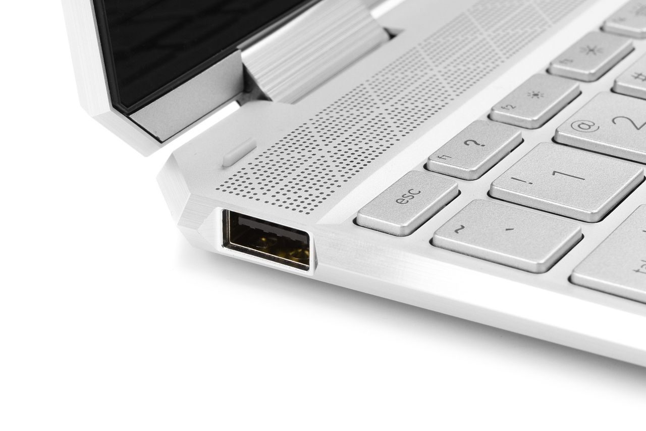 HP Spectre X360 14 - porty z lewej