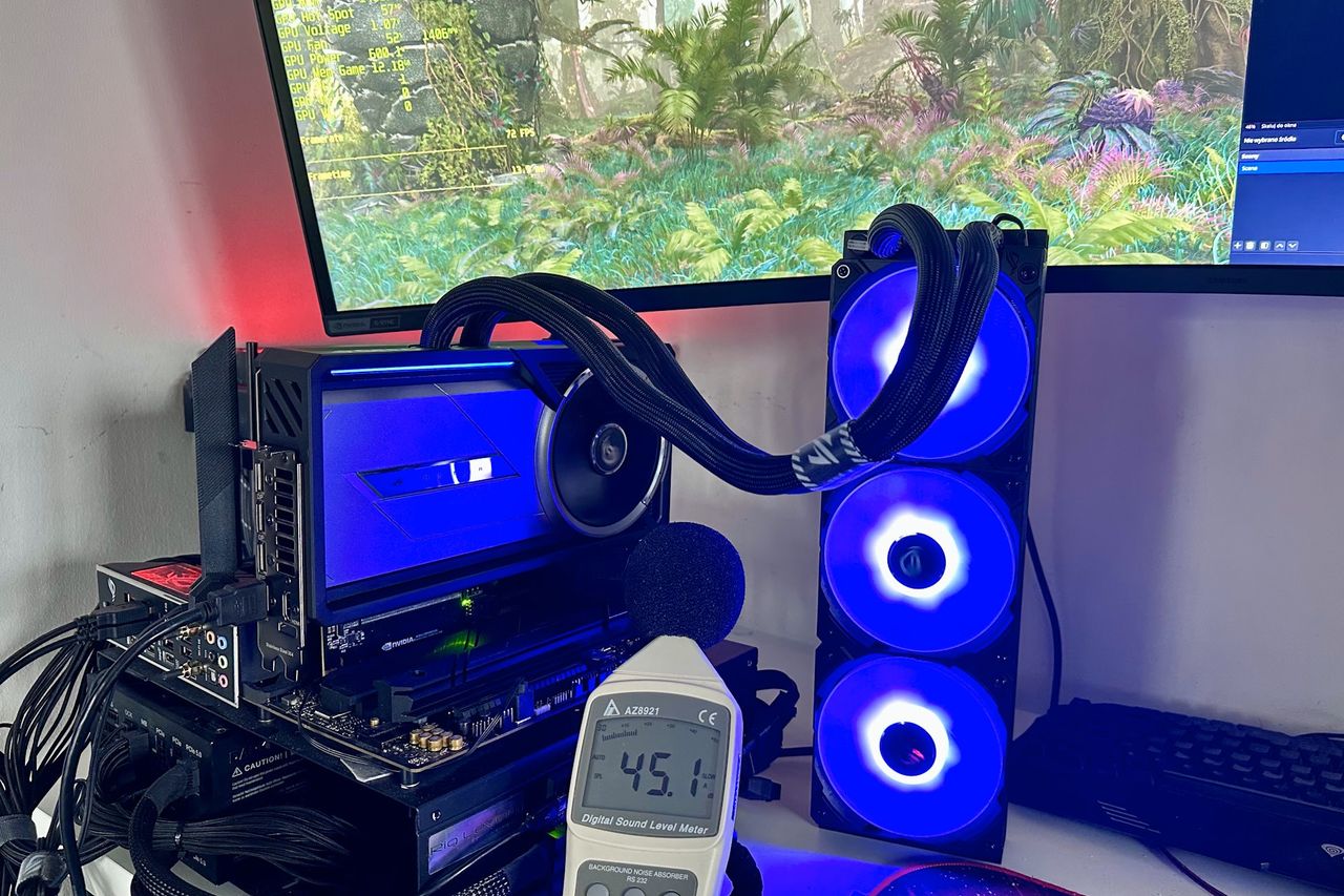 ASUS GeForce RTX 5090 ROG Astral LC - pomiar głośności bezpośrednio przy karcie - po OC