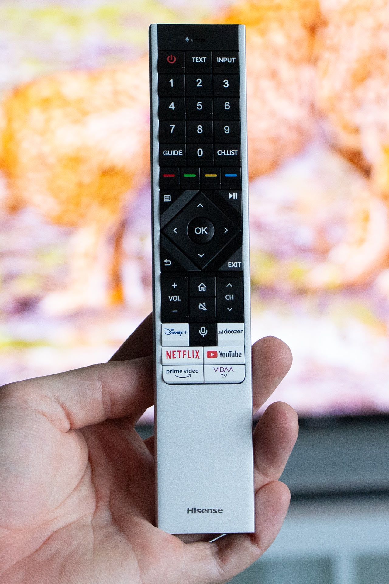 Hisense ULED 55U7KQ - pilot