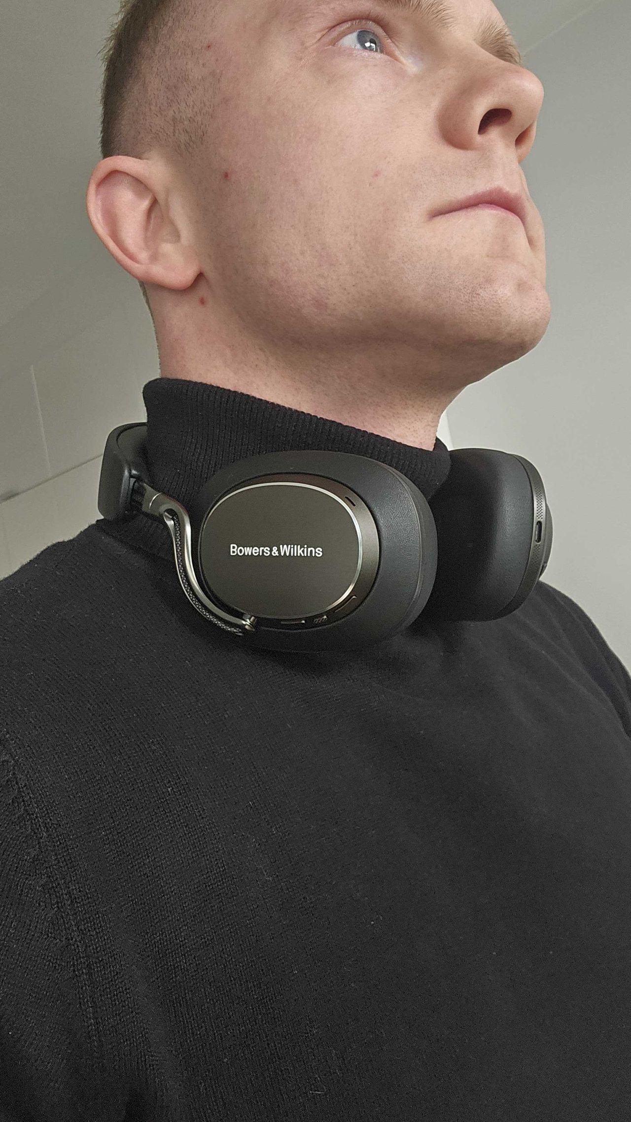 Bowers Wilkins Px8 S2