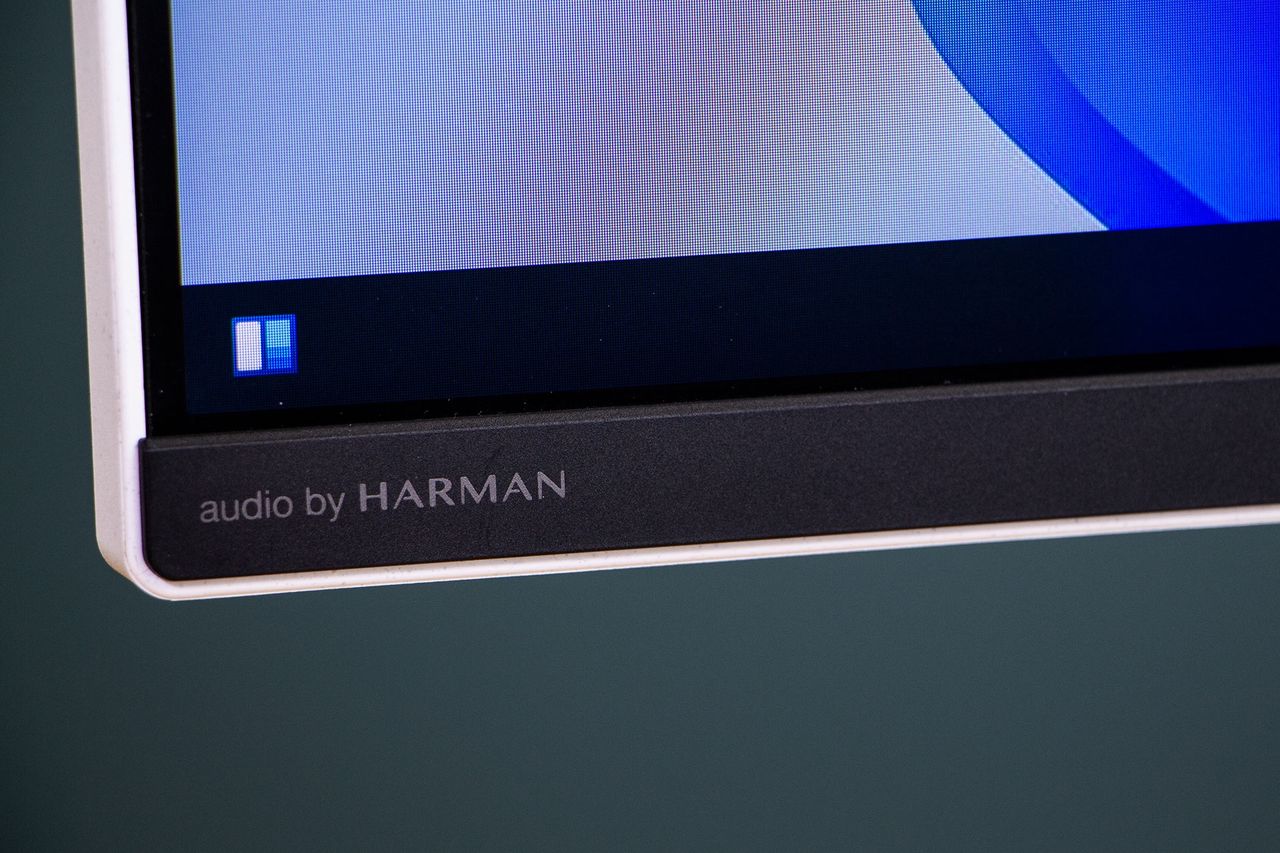 Lenovo IdeaCentre AIO 3-27 - logo harman