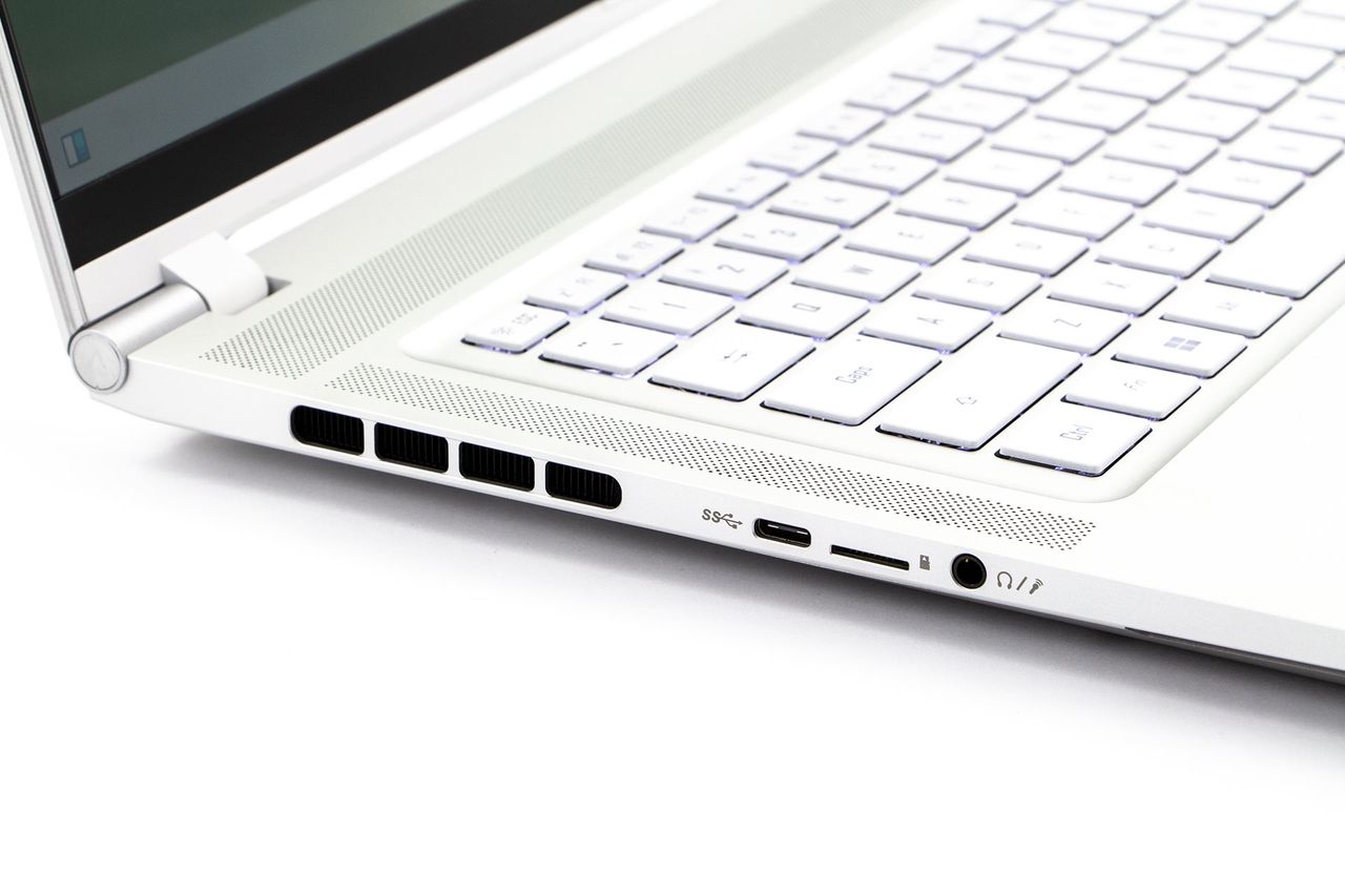 Gigabyte AERO 16 OLED - złącza z lewej