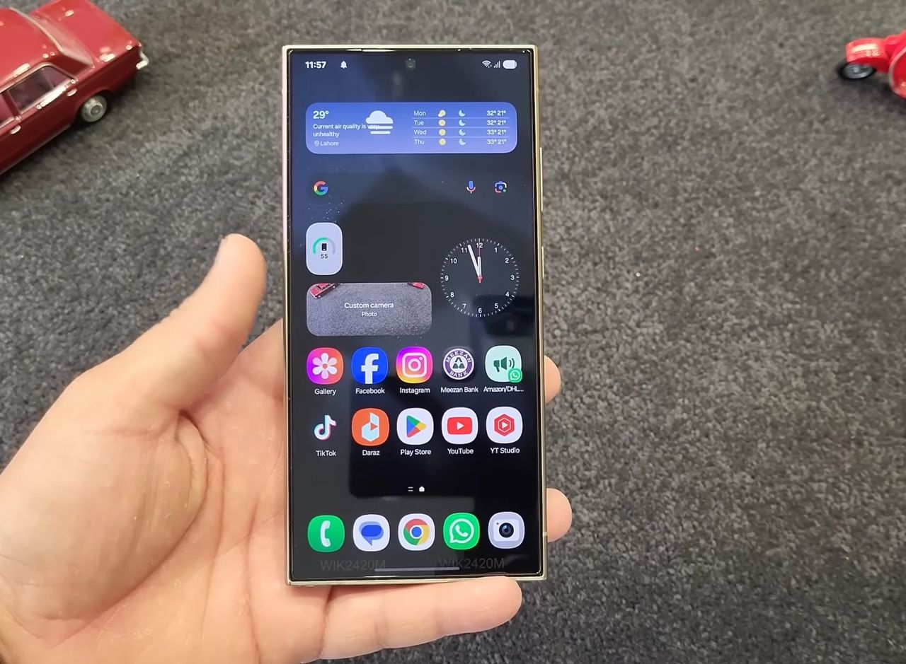 Samsung Galaxy S24 Ultra z One UI 7 (fot. Mobile Wala Bhai / YouTube)