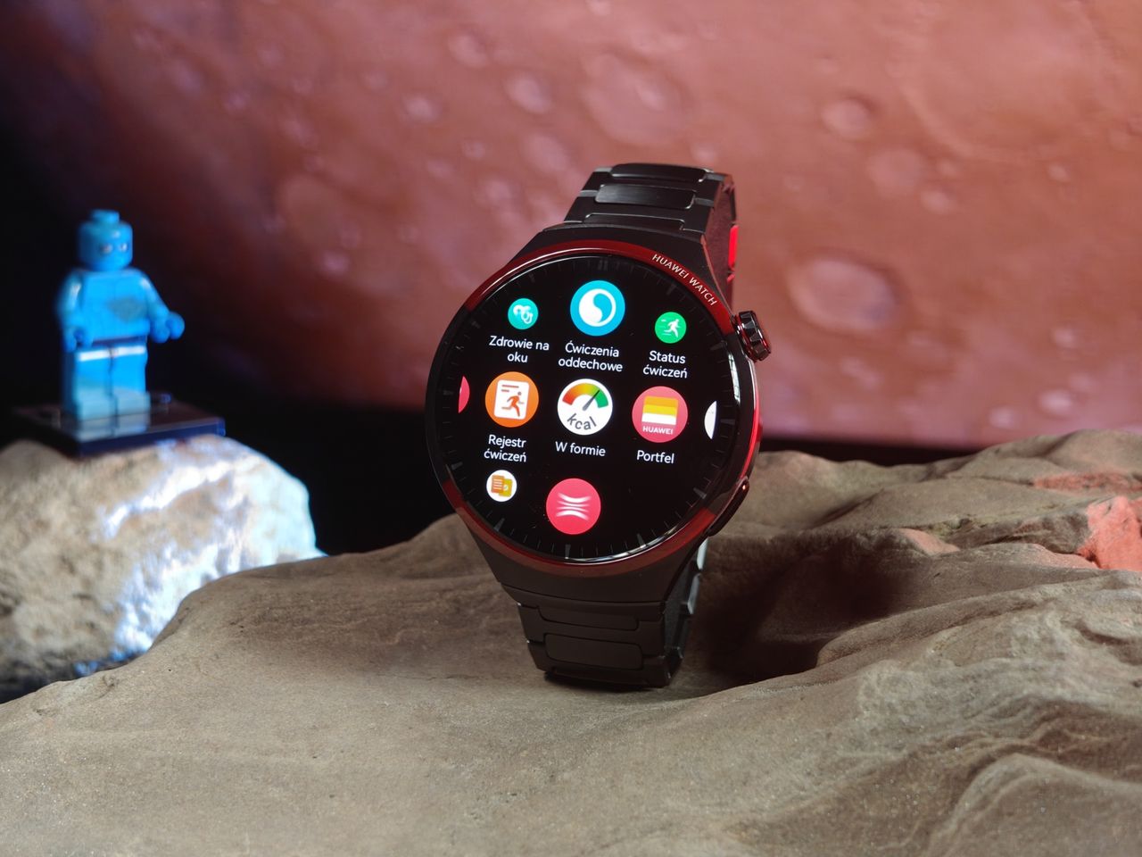 Huawei Watch 4 Pro Space Edition - pomiar kalorii i portfel
