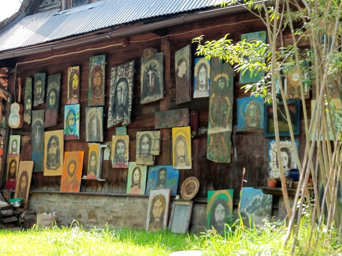 Galeria przy niebieskim szlaku na Gubałówkę