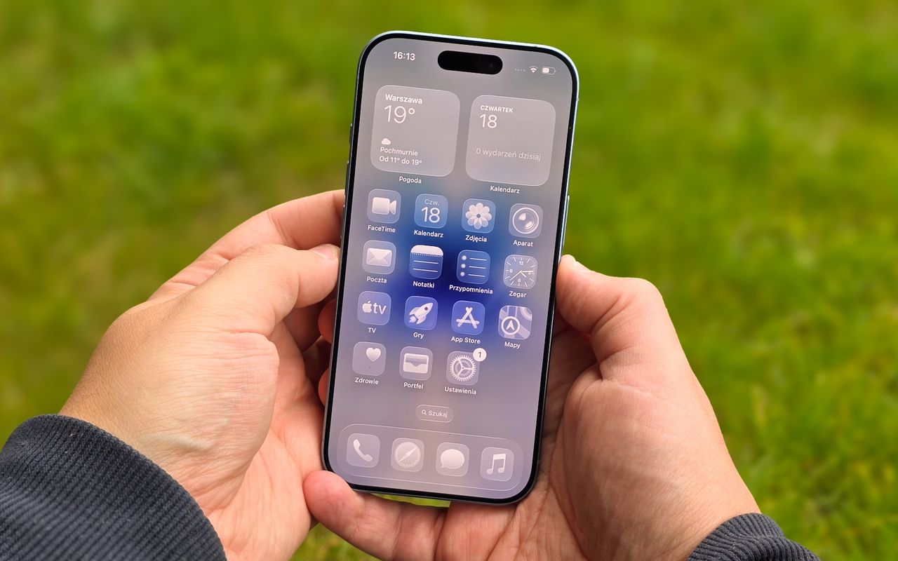 iPhone 17