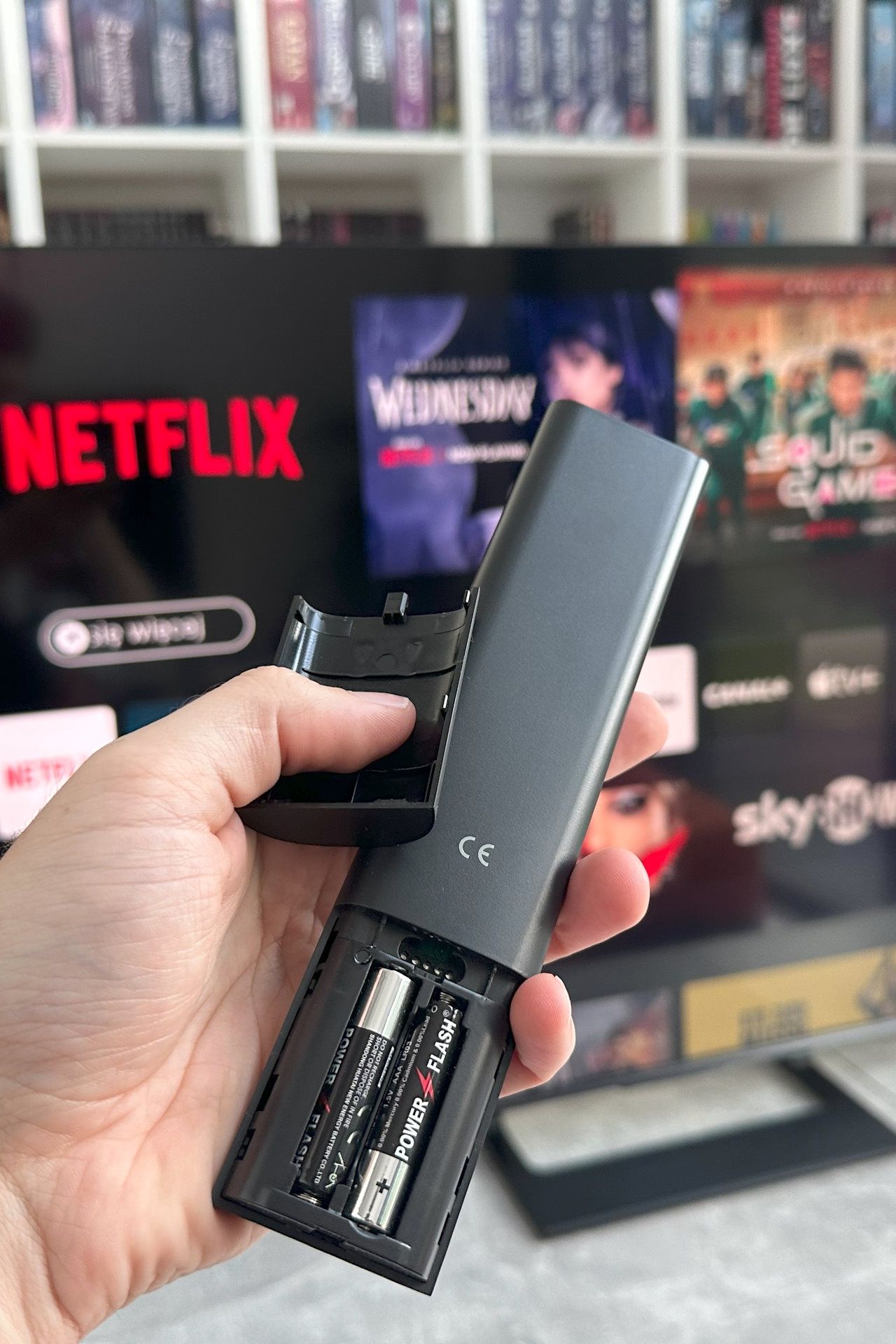 Hisense ULED 65U78Q - pilot tył