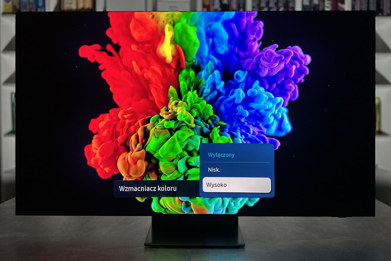 Samsung Excellence Line 8K QN900D - wzmacniacz kolorów wysoki