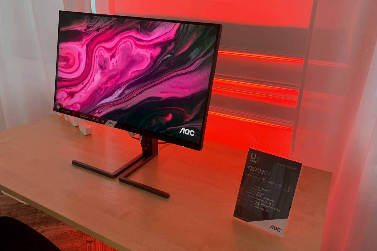 Prezentacja monitorów Philips i AOC - monitor 1