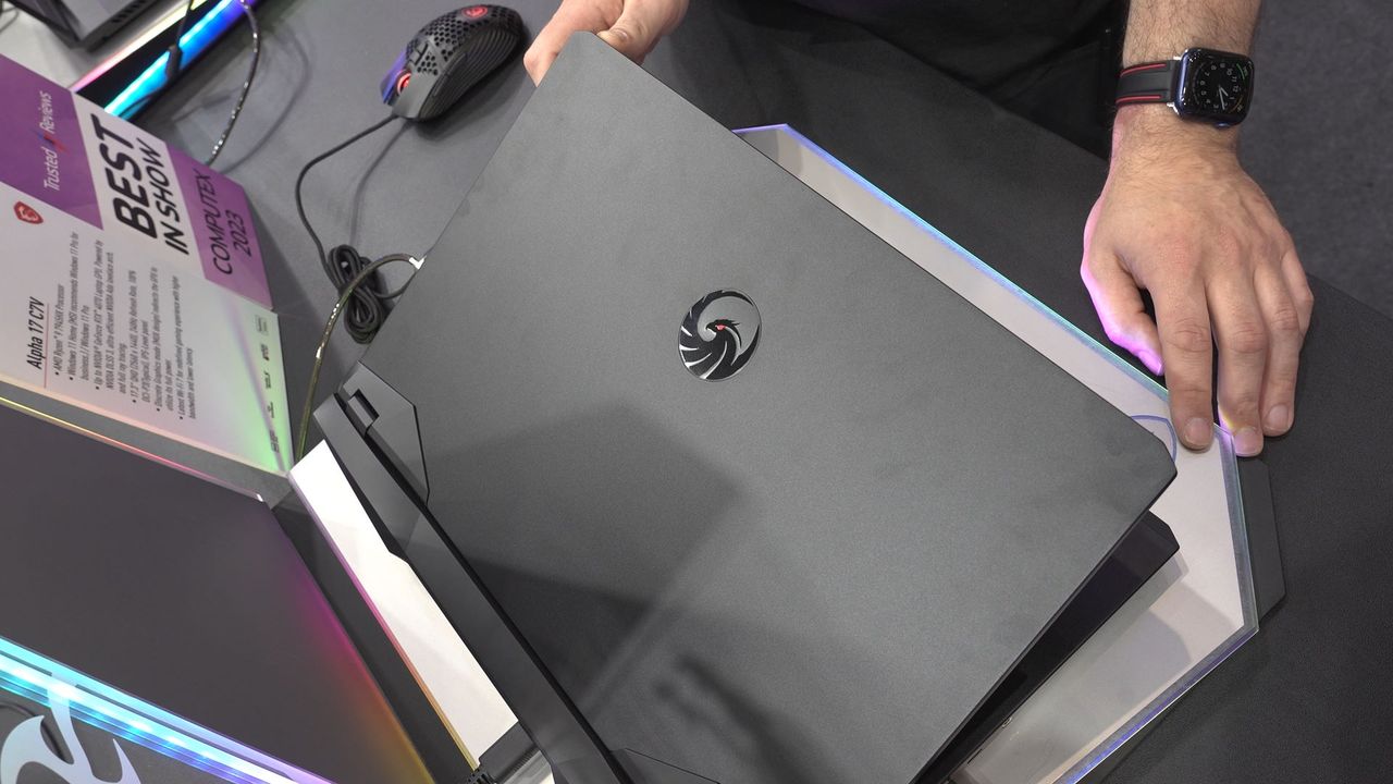 Laptop MSI Alpha 17