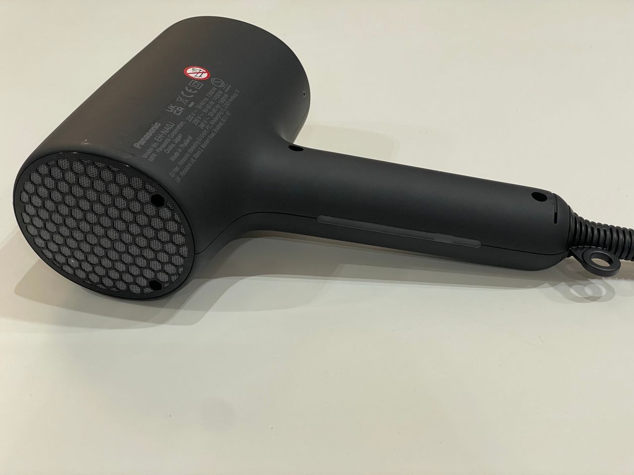 Panasonic EH-NA0J-N825 design z tyłu