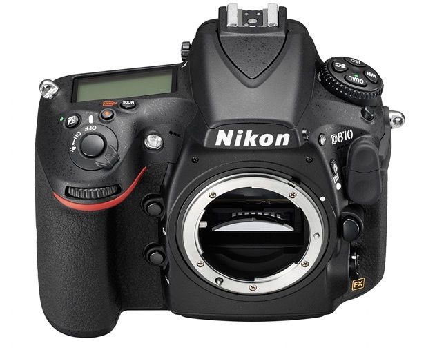 Nikon D810 widok przód góra