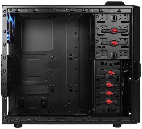 fnętrze obudowy Thermaltake V3 BlacX Edition