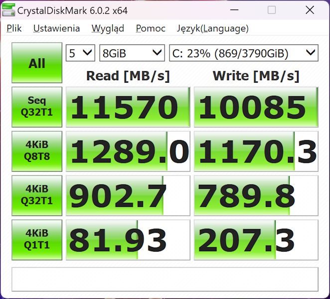 MSI Titan GT77 HX 13V - crystaldiskmark