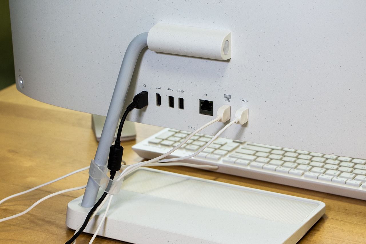 Lenovo IdeaCentre AIO 3-27 - złącza