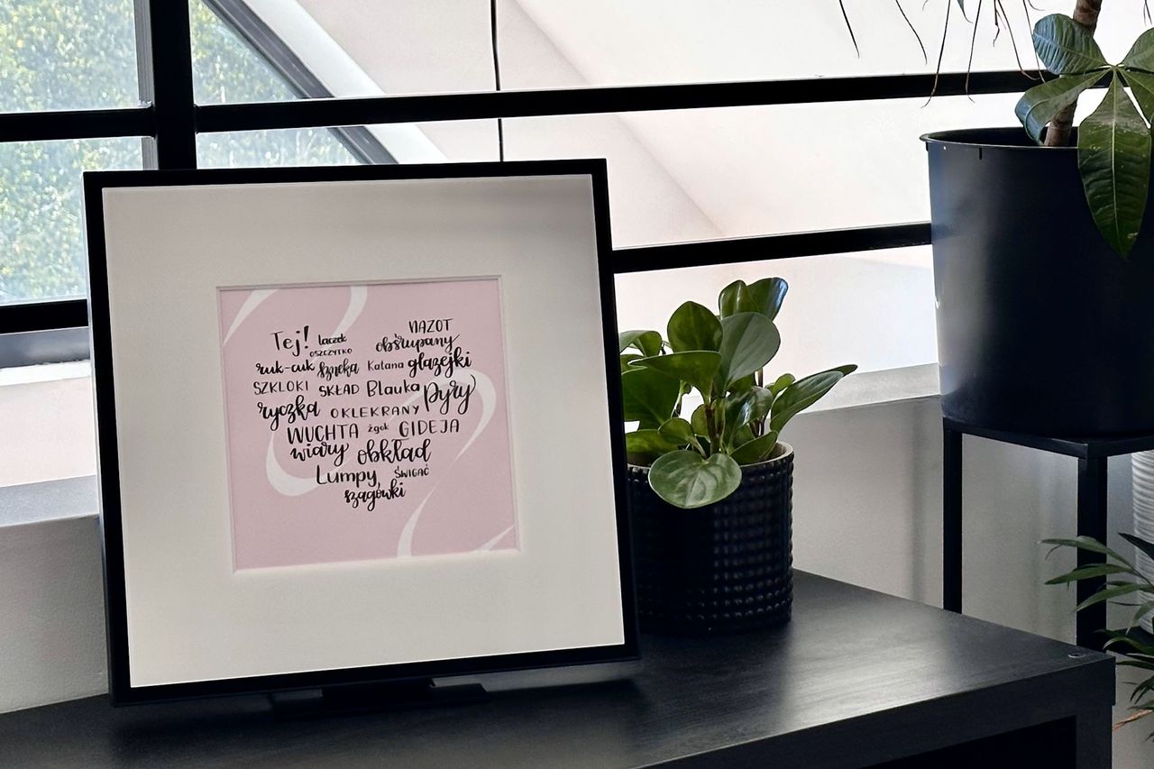 Samsung Music Frame - na regale Kallax