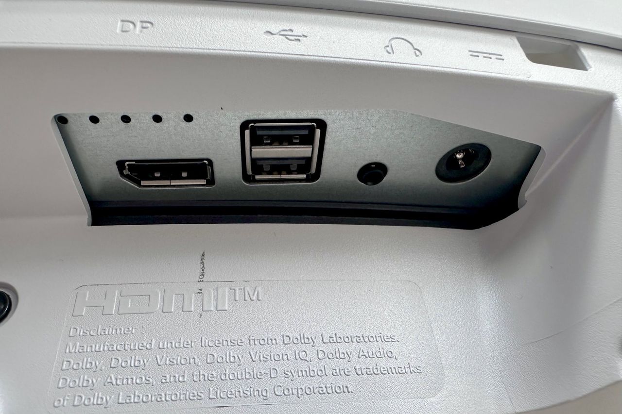 LG UltraGear 34GX90SA - złącza po prawej