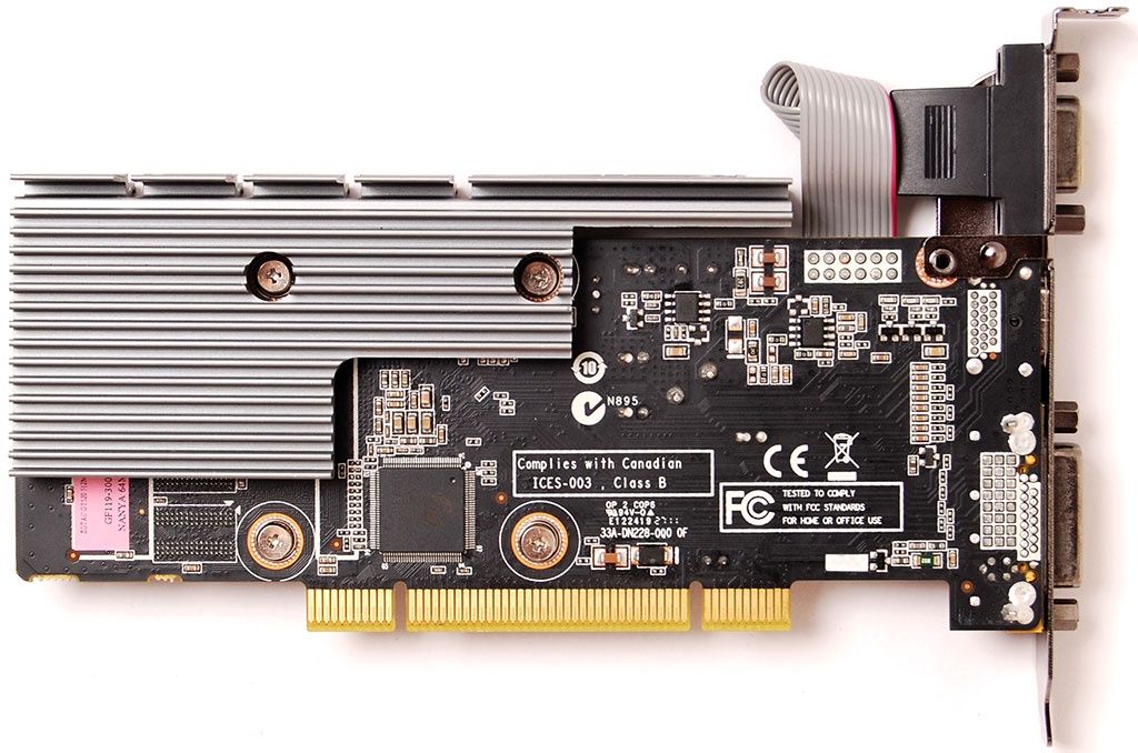 karta zostac gt 520 pci - widok od spodu