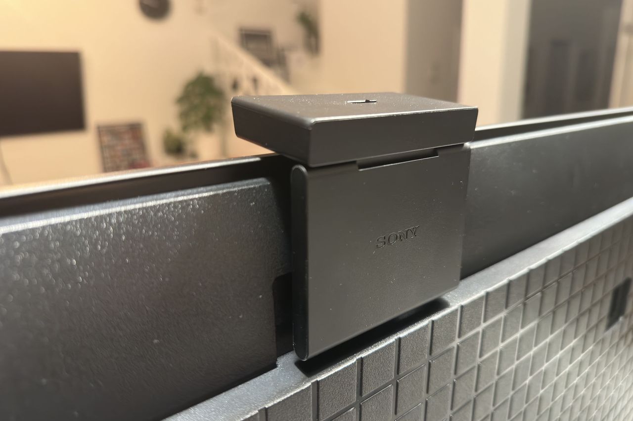 Sony Bravia XR-55A95L - kamera tył