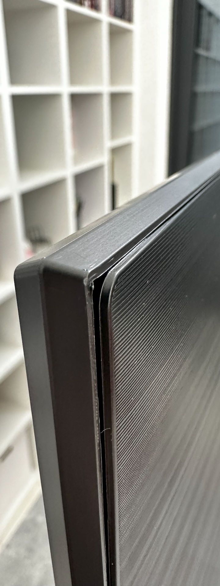 Samsung QLED 65Q77C - ramka tył