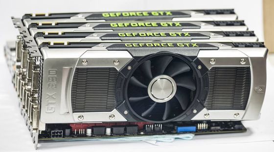 EVGA GeForce GTX 690 karta graficzna platforma 8-way SLI zdjęcie