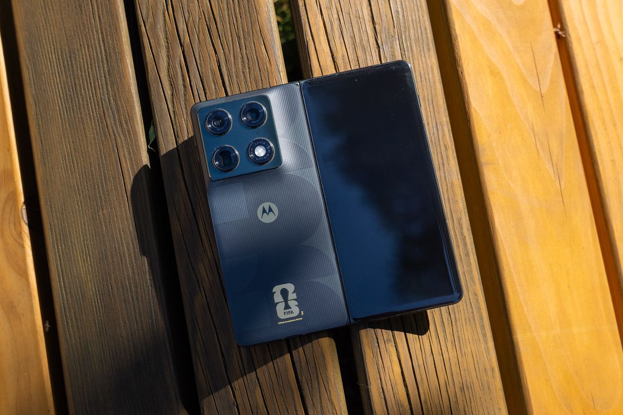 Detale Motoroli razr fold