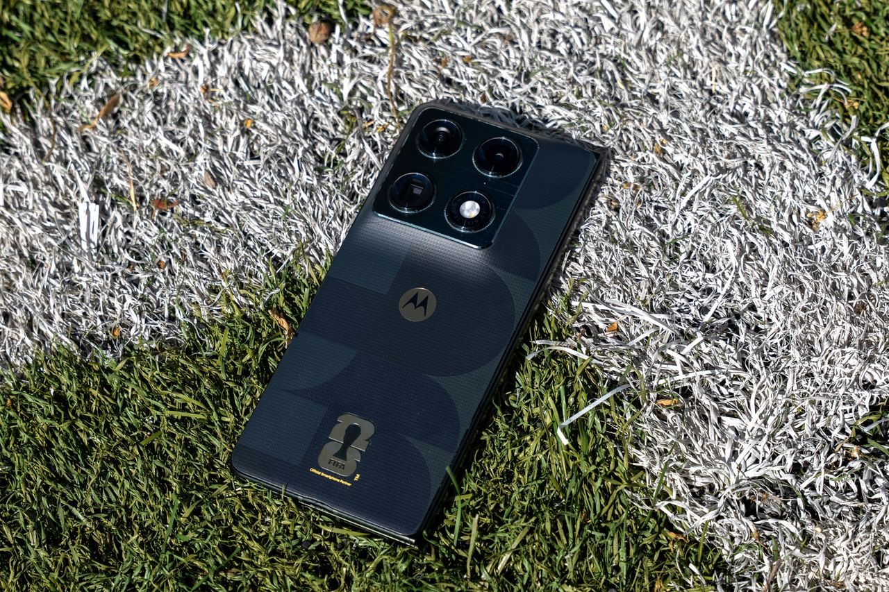 Detale Motoroli razr fold